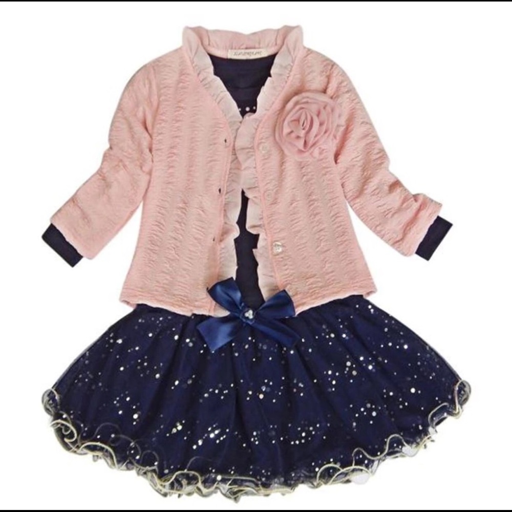 •HOST PICK!•1 LEFT•Girls 4 PC Autumn/Winter Set!!• - Picture 3 of 8